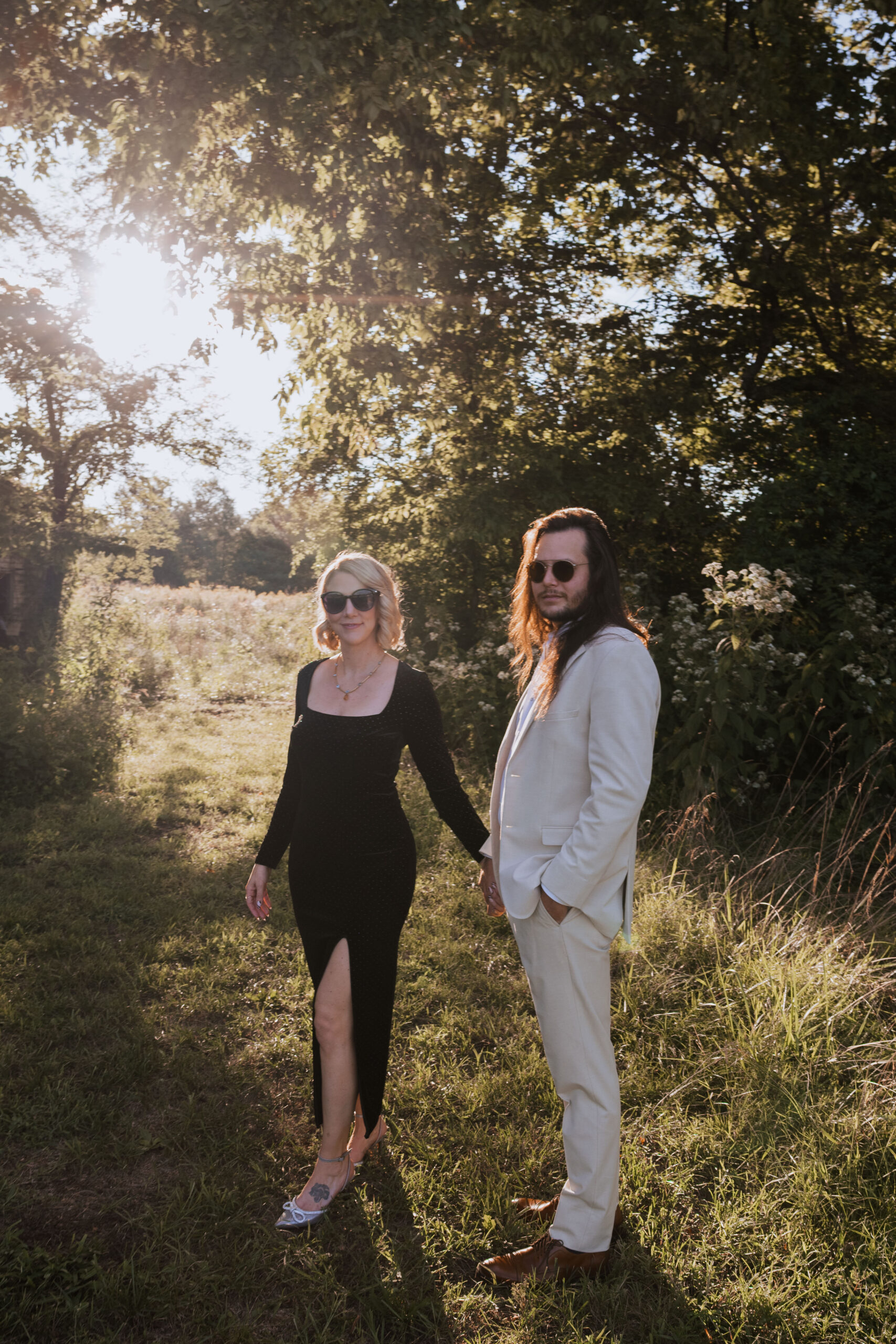 Couple wears neutrals and earth tones during their engagement session for a palette that works with any style.